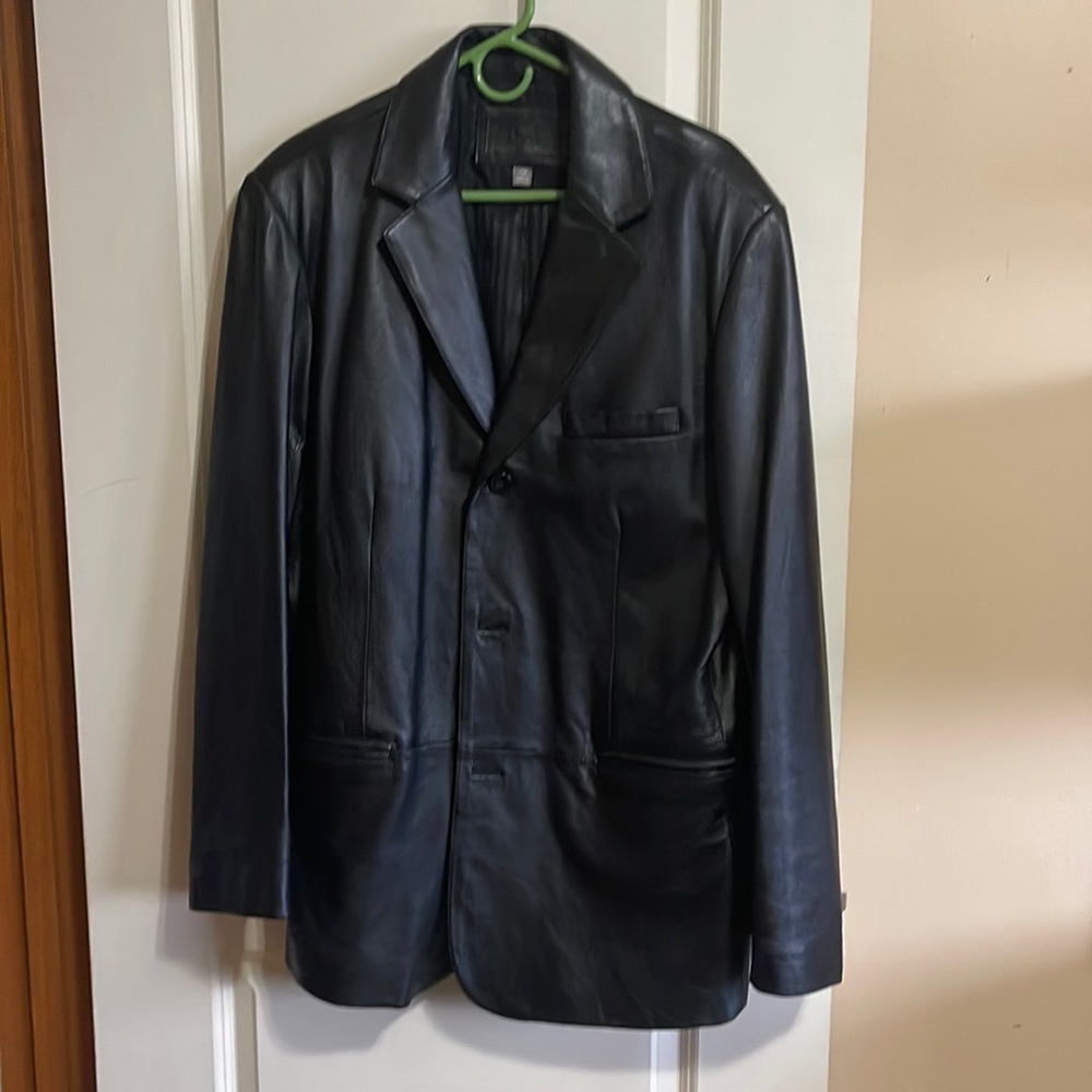 apt.9 Genuine Black Leather, Mens Coat, 44R, New no tags
